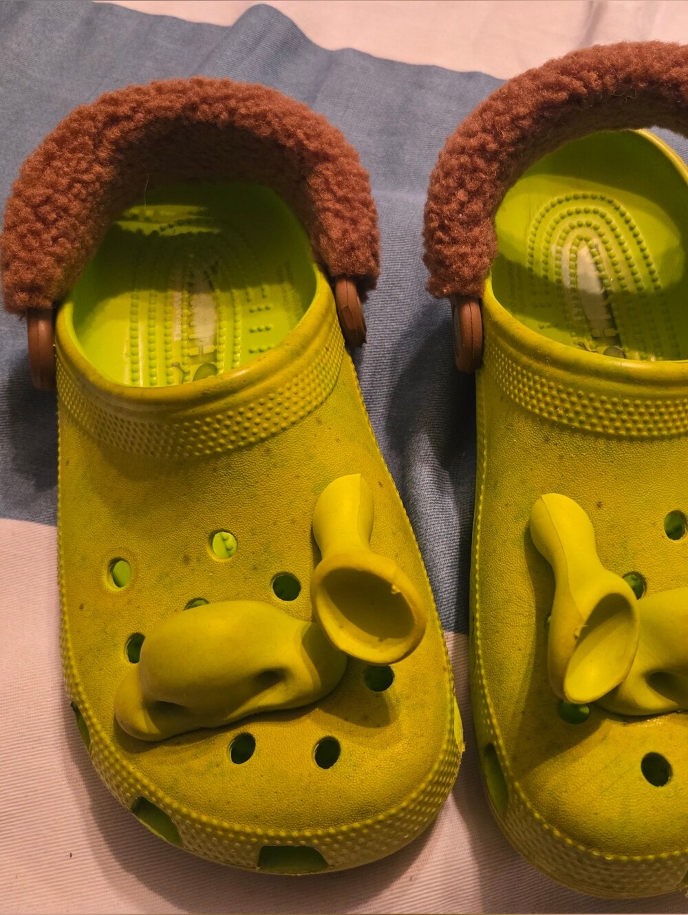 Dreamworks Neon Green Kids Slip-On Clogs with Brown Fleece Strap